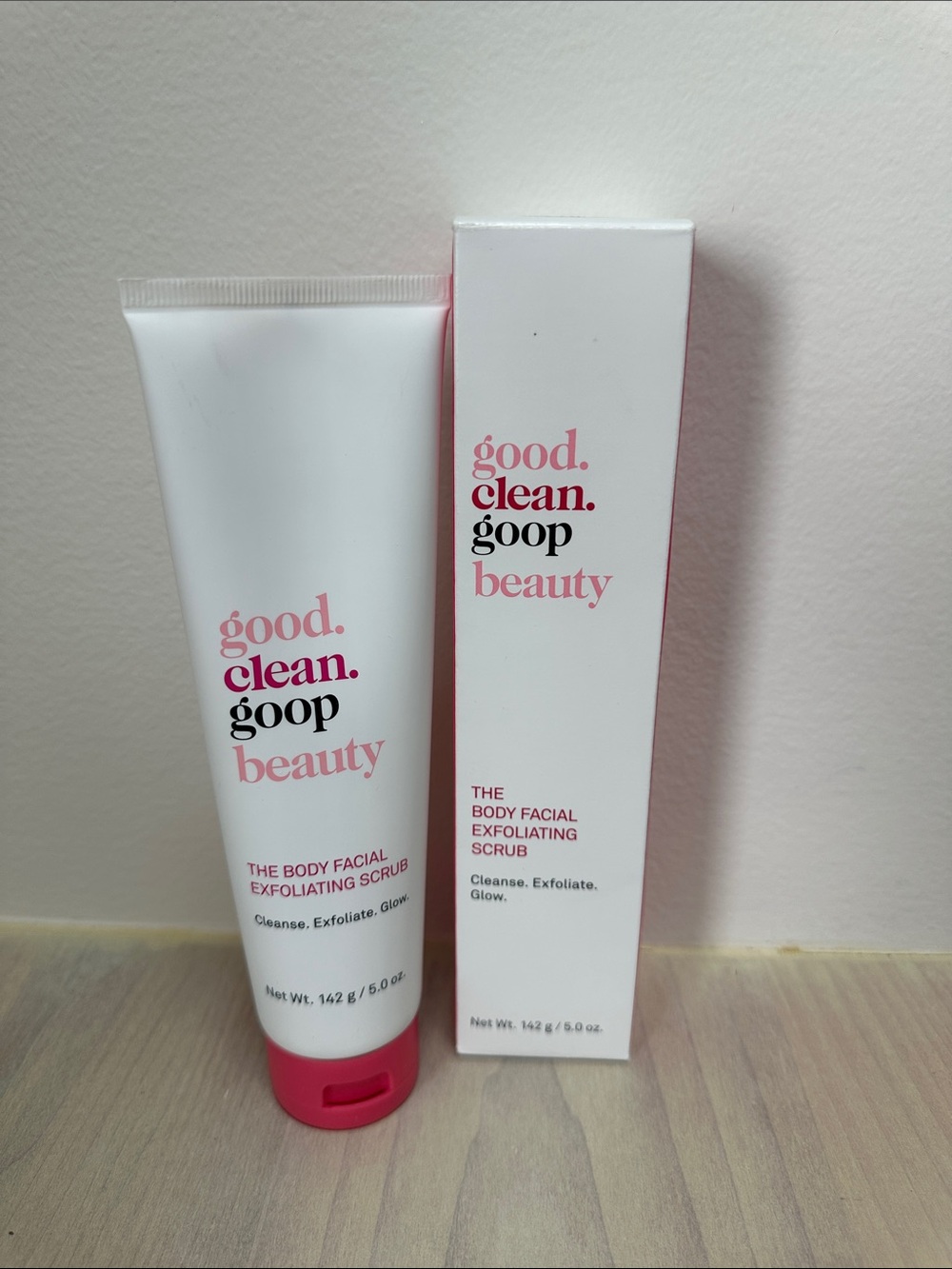 good. clean. goop beauty The Body Facial Exfoliating Scrub - full size